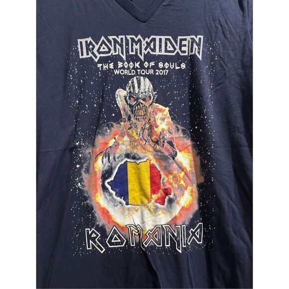 Iron Maiden Romania Tour Women's V-neck T-shirt size Medium - Picture 2 of 2
